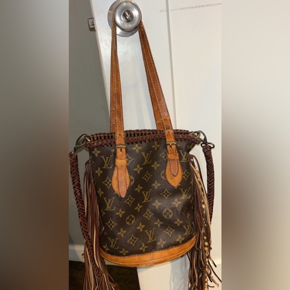 Petit French Tote - Picture 11 of 16